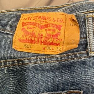 Levi’s 501 jeans